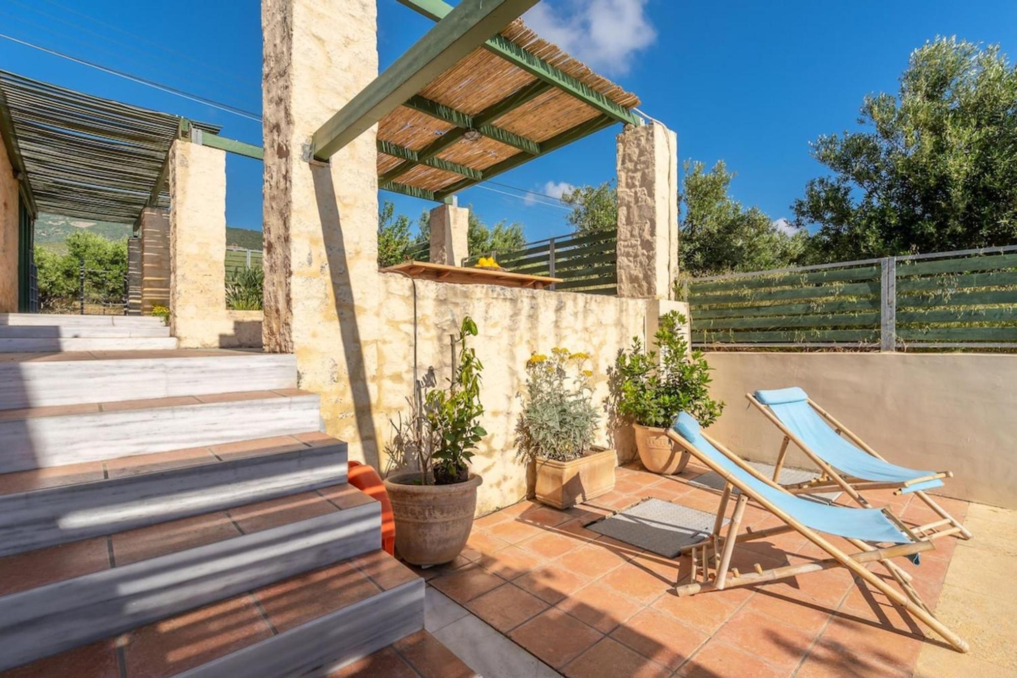 Villa Mediterranea, With Heated Pool Livadia  Eksteriør bilde